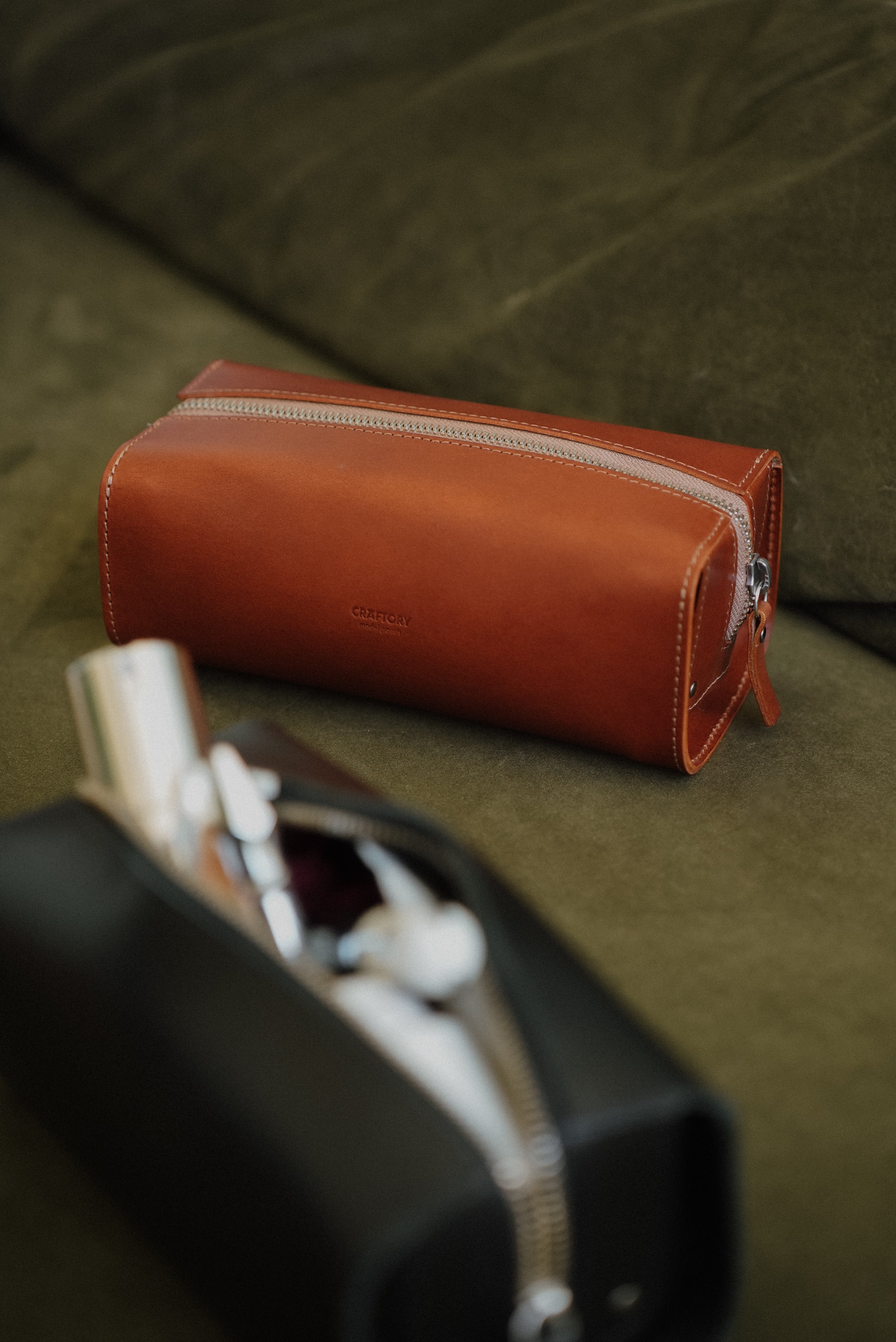 Model Pouch