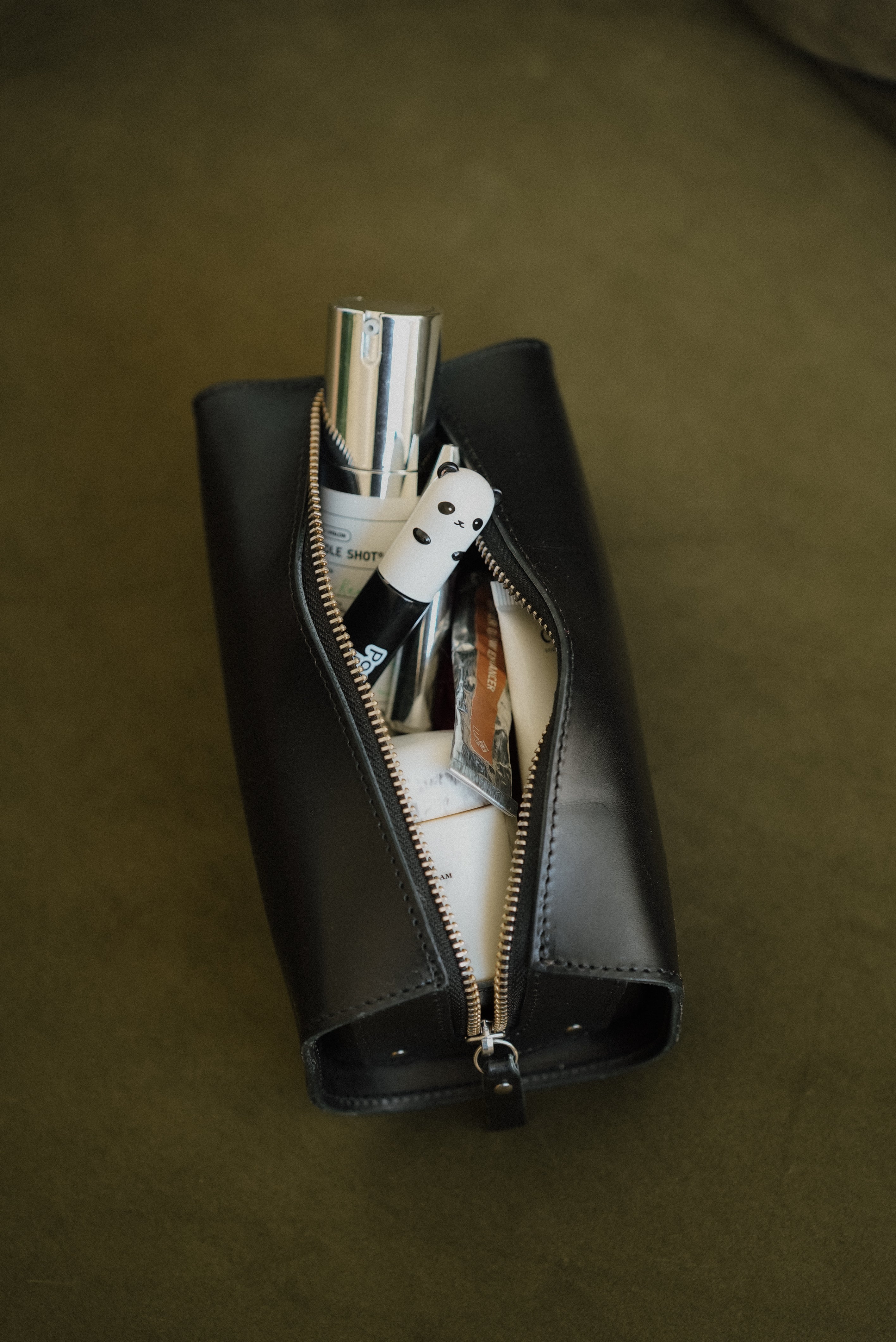 Model Pouch