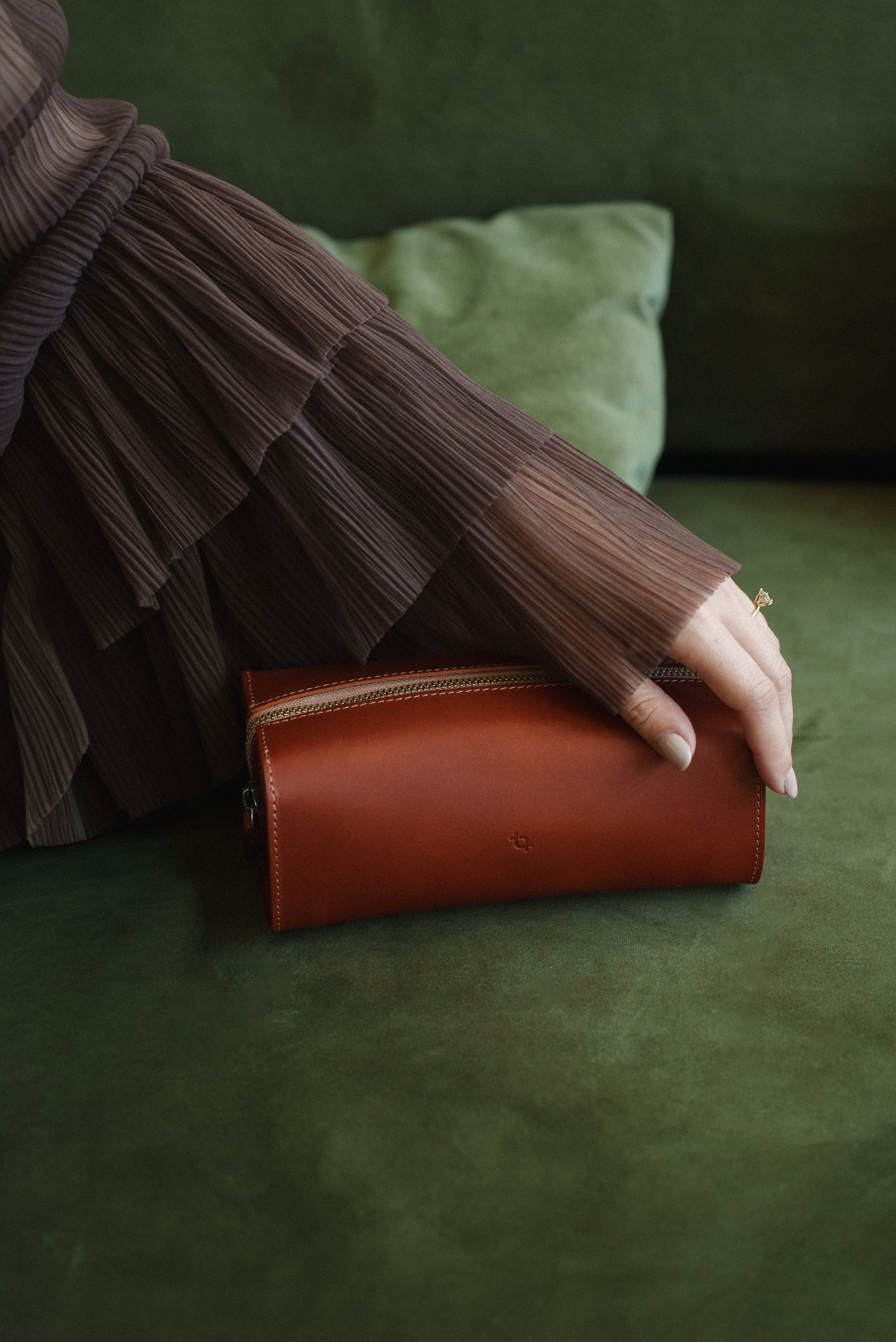 Model Pouch